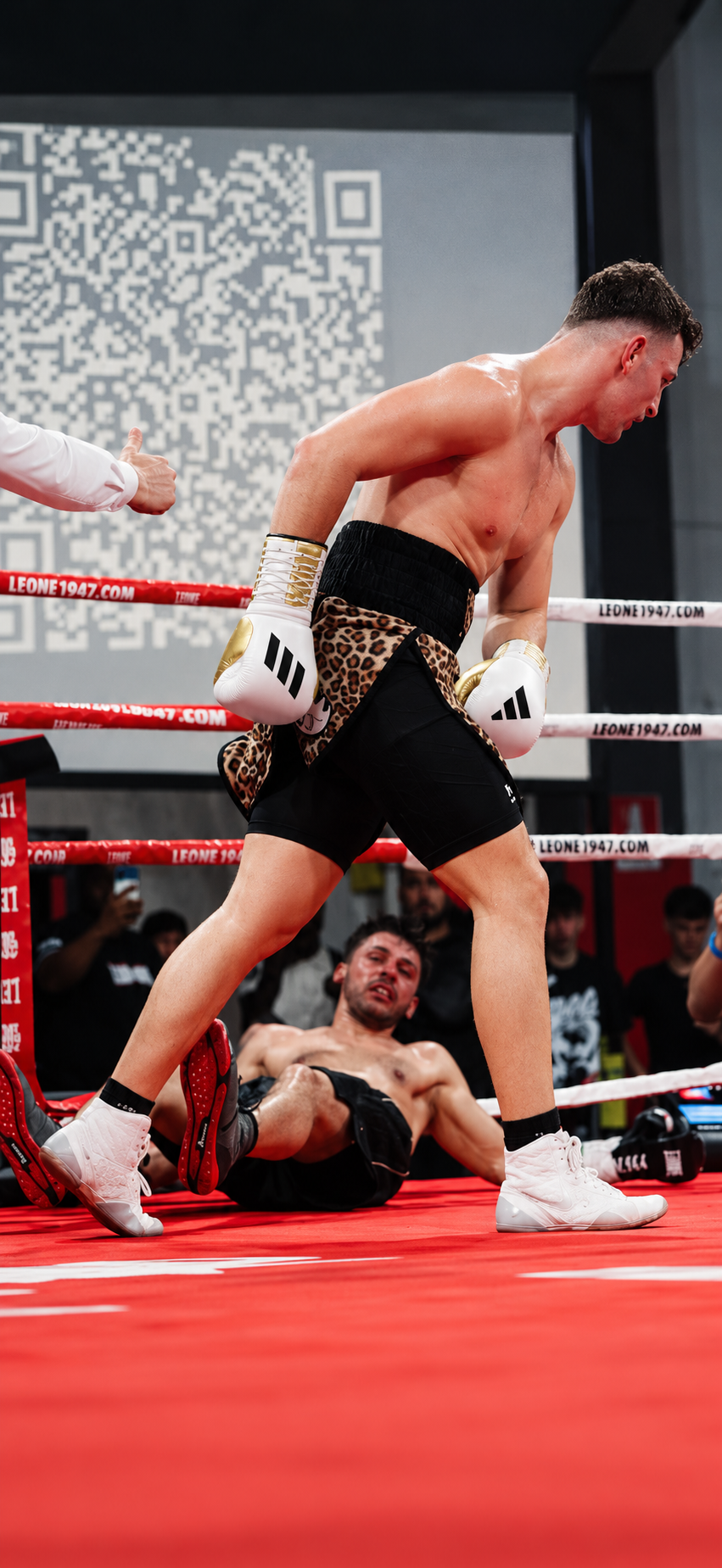 Alex Bindar against Mihail Burlac